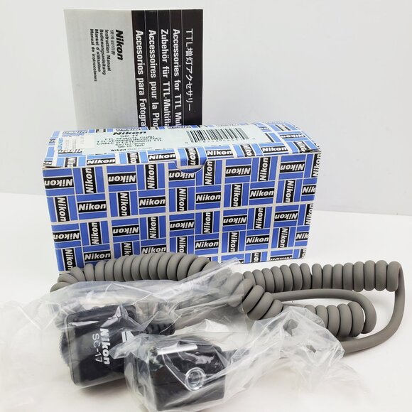 Nikon SC-17 Vintage TTL Remote Cord for SB-15/16-B Flash Box Manual Unused NOS - Picture 1 of 11